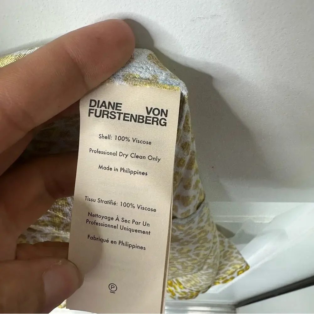 Diane Von Furstenberg Emilia leopard animal print wrap dress size small - Picture 7 of 10